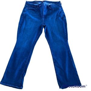 NYDJ’s Slim Bootcut In Sure Stretch Denim Jeans